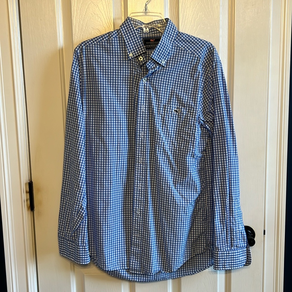 NWOT Vineyard Vines long sleeve button up shirt